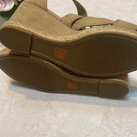 FRYE ROBERTA STRAP Size 9 Espadrille Wedge Zip Back Open Toe Sandal - Picture 5 of 8